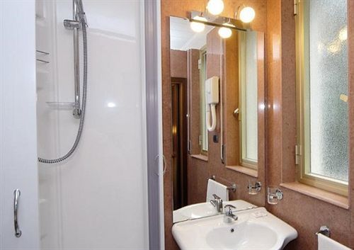 Hotel Maria Nella Bardineto Ngoại thất bức ảnh